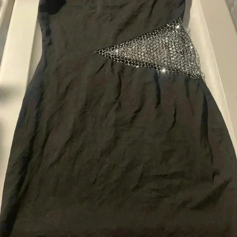 Superdown little black dress with sequins on the side/waist sexy‎ size small